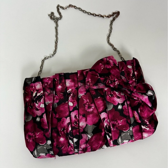White House Black Market Floral Bag - Picture 4 of 8